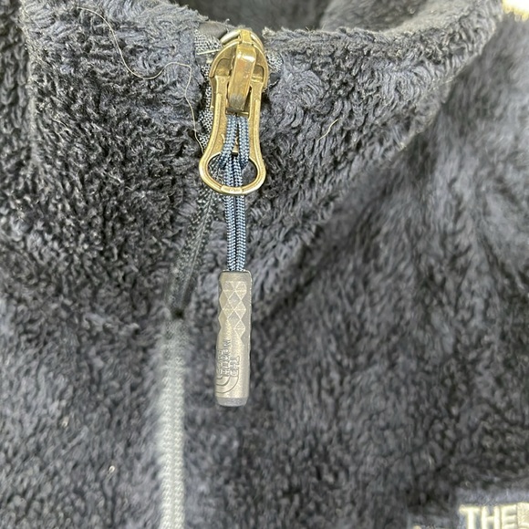 THE North Face Women's Faux Fur Vest Zip Front Teddy Plush Navy Blue Size S - Picture 4 of 10
